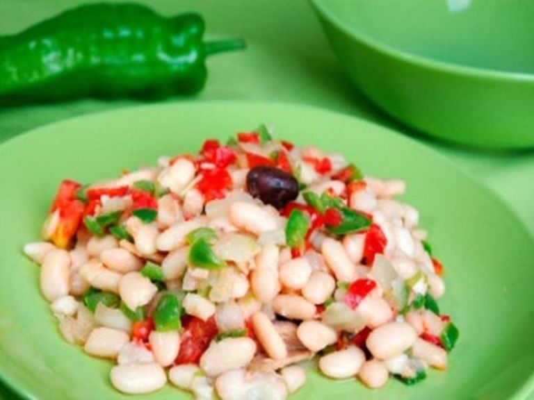 Italienischer Bohnen-Paprika Salat Rezept